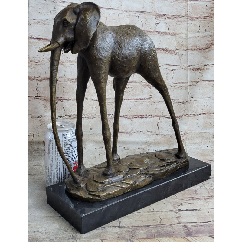Figurine Salvador Dali signée et scellée
