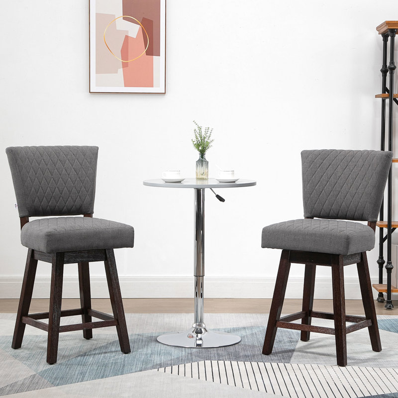 2 comptoirs, gris, siège de 26,5 po, aspect de siège pivotant, repose-pieds, repose-pieds, pour la cuisine et la salle à manger, fabrication en bois d'hévéa, tabourets de bar 2 coussins confortables, gris. Siège de 26,5 po de hauteur.