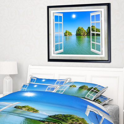 " Open Window To Ocean Islets "