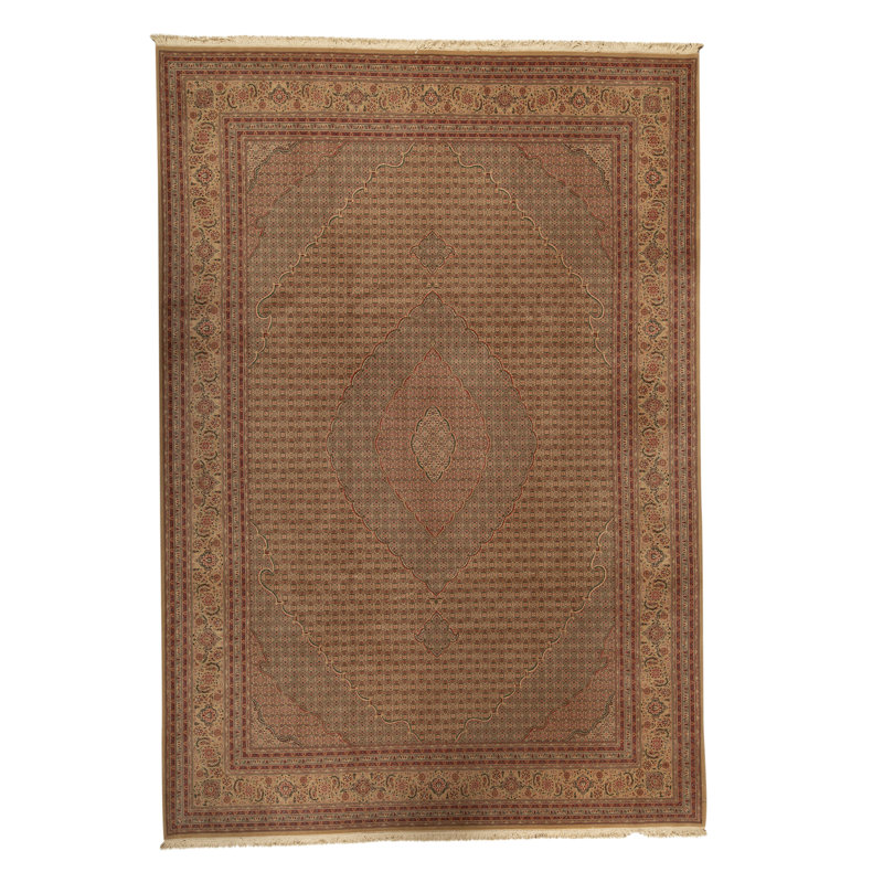 Hand-Knotted High-Quality Gold Area Rug