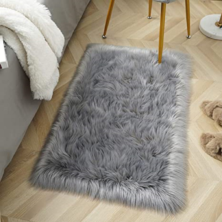 Dileo Sheepskin Abstract Indoor Rug