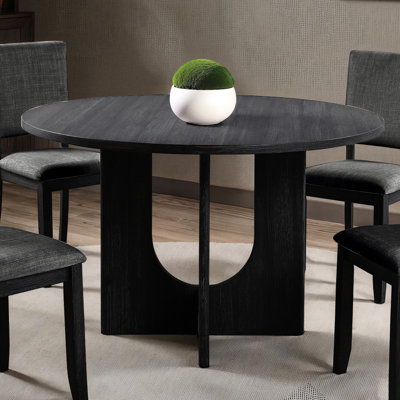 Table ronde gris foncé de style transitionnel pour une salle à manger élégante, piètement en forme de U, fabriquée en bois d'hévéa, bois d'ingénierie, papier, mousse et tissu, 4 couverts, 120 cm de largeur x 120 cm de profondeur x 76 cm de hauteur.