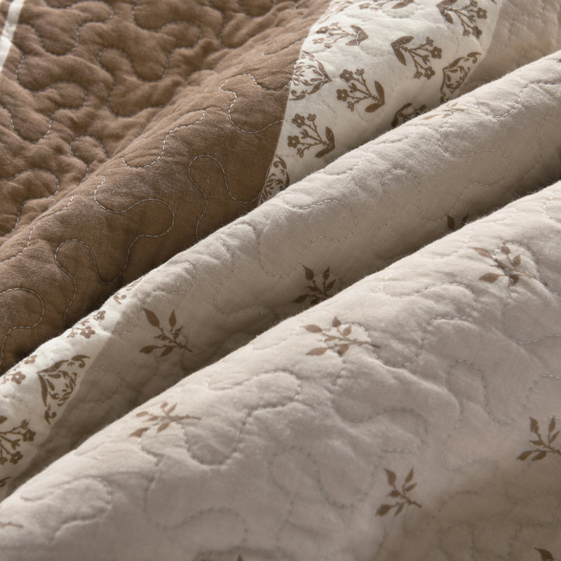 Cotton Quilted Striped Quilt, Queen, Brown/White Striped