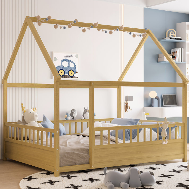 Lit double pleine grandeur avec structure en pin naturel, barrière de sécurité pour chambre à coucher confortable, lit à structure facile à assembler, repos en bois sécuritaire, entrée spacieuse