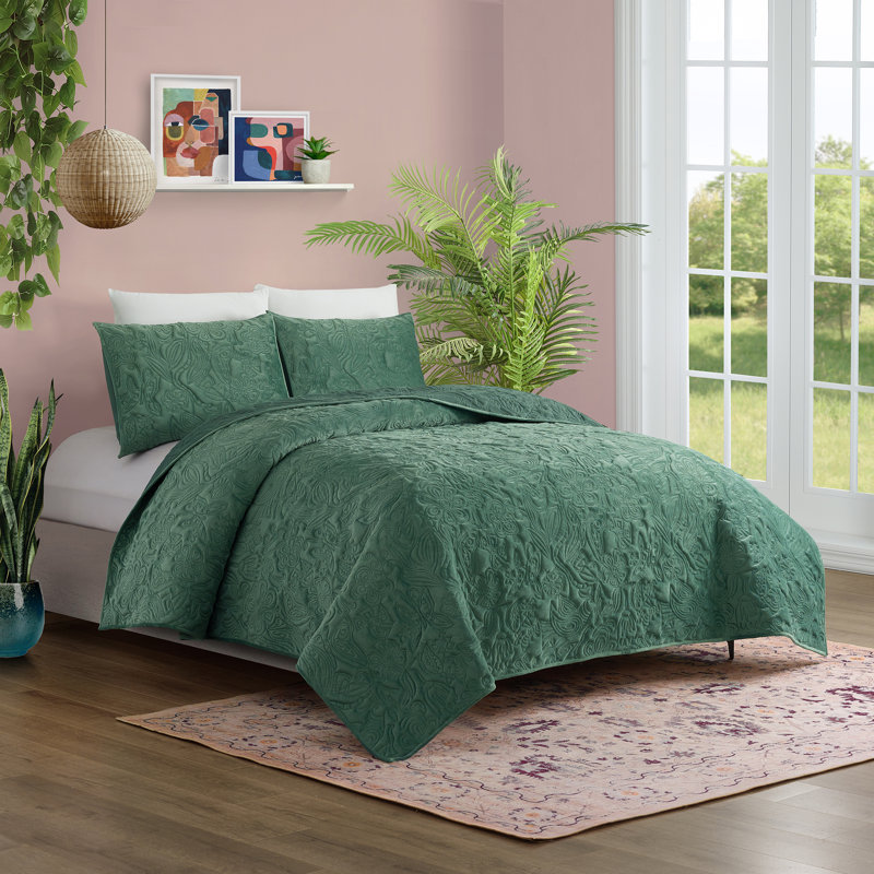 Emerald Green Velvet Full Quilt Set with Botanical Motif