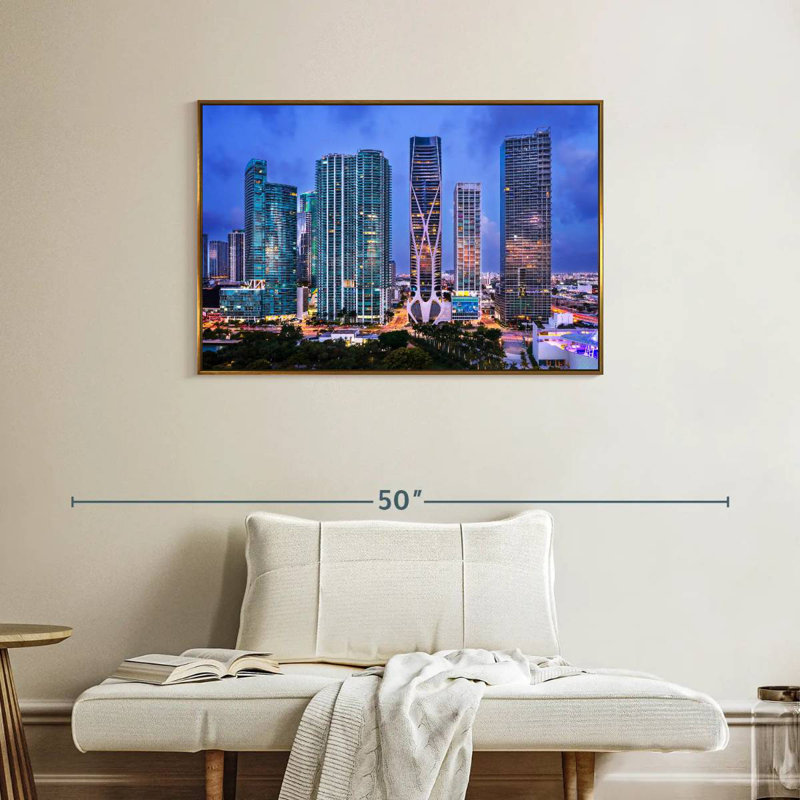 Vue aérienne du centre-ville de Miami, Cadre flottant doré, 37 po x 25 po