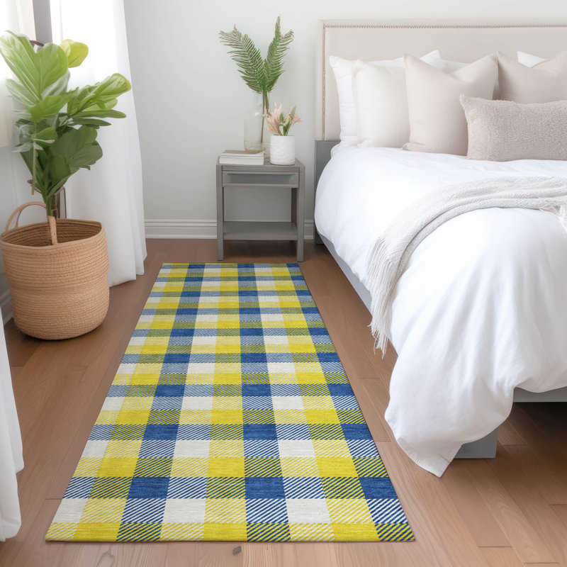 Nahlia Gold Washable Indoor-Outdoor Rug - , 2'3" x 7'6"