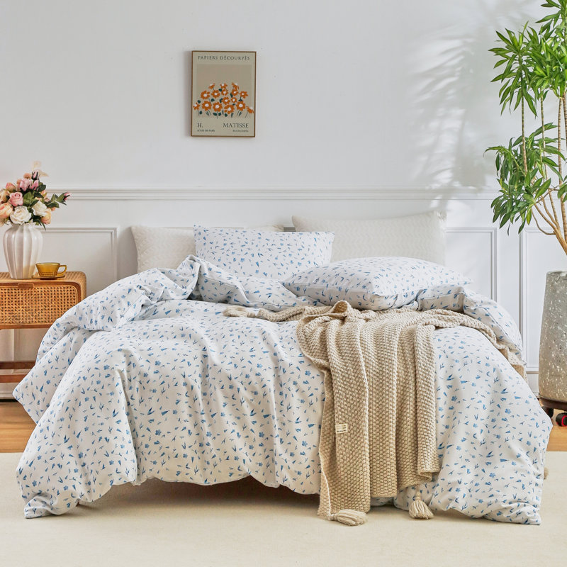 Microfiber Floral Print Comforter Set, Blue Floral, Full Comforter + 2 Pillowcases
