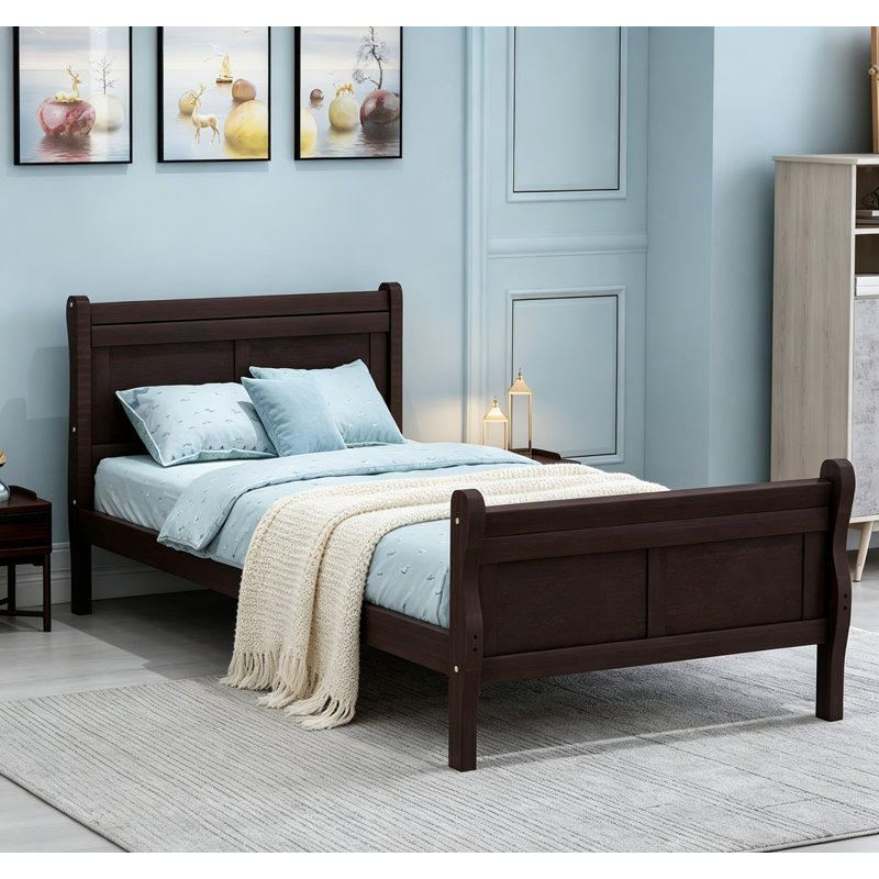Lit plateforme simple en bois massif avec conception de traîneau, tête de lit, pied de lit et lattes en bois pour plus de durabilité et de style