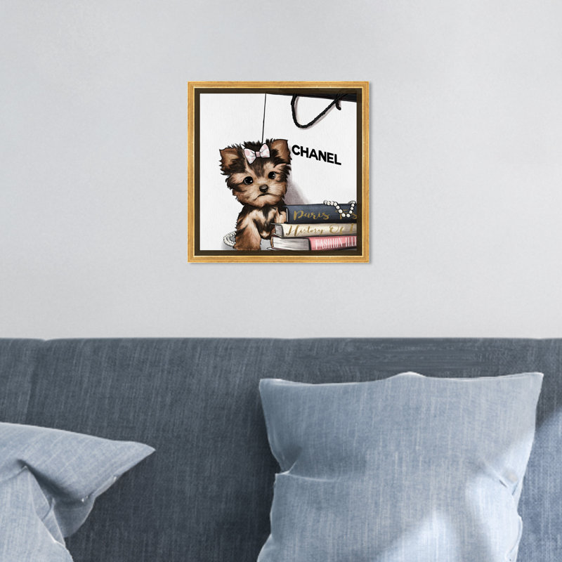 «Fashion Book Yorkie Glam Custom», impression, H 24 po x l 24 po, Cadre doré