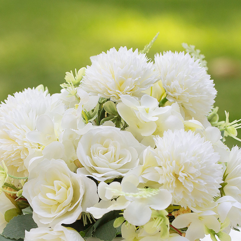 Arrangement floral mixte en pot, Crème