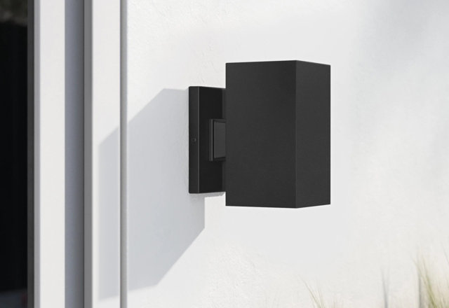 5-Star Outdoor Lights From $100