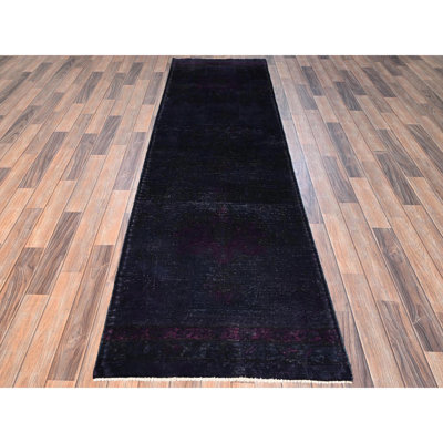 Tapis de couloir oriental 2 pi 8 po x 9 pi 3 po mauve foncé, Tabriz persan rétro, usé et vieilli, velours zéro, côtés et extrémités sécurisés professionnellement, noué à la main, 100% laine