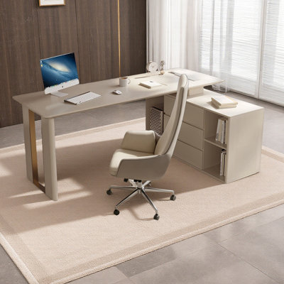 Bureau moderne, simple et élégant