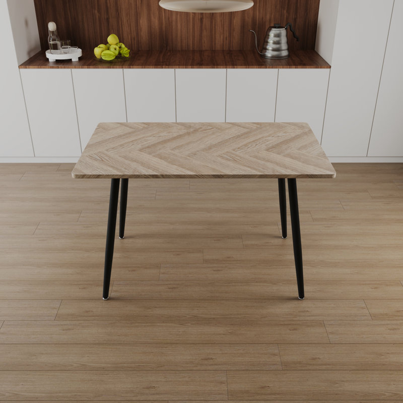 4 tables de cuisine en bois