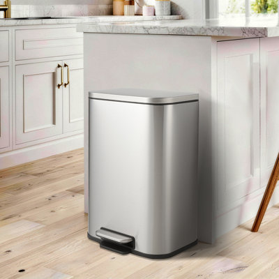 Poubelle de cuisine en acier inoxydable de 8 gallons avec couvercle Poubelle rectangulaire avec fermeture en douceur et seau intérieur amovible pour le bureau, la salle de bain et le salon