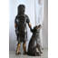 Sculpture fille et chien en bronze debout, enfant et animal de compagnie 23 po x 13 po x H 39 po