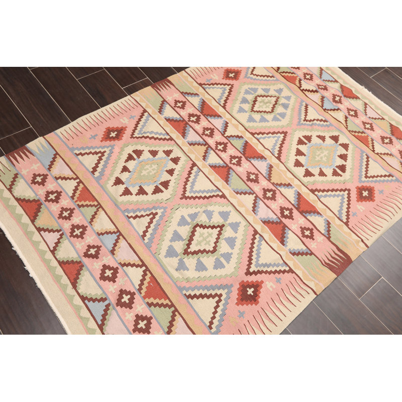 Tapis en laine beige 3 pi 9 po x 5 pi 9 po main-of-kind noué la Neece