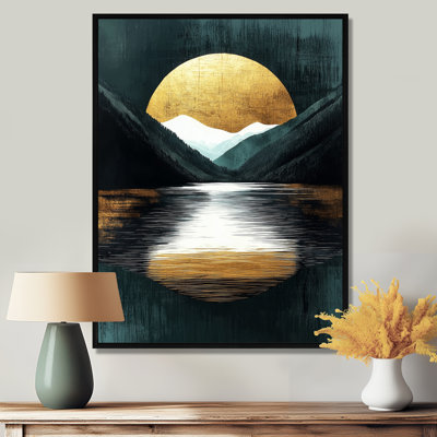 Genieva Moon on Bold Lake Mountains, paysage - montagnes, art mural