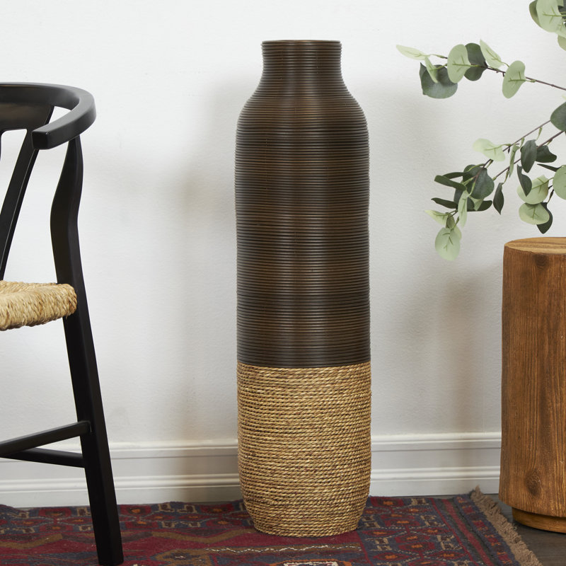 Vase brun foncé fait à la main Seagrass, 31.75" H x 8.85" W x 8.85" D