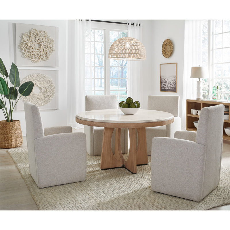 Ensemble repas pour 4 personnes Pula