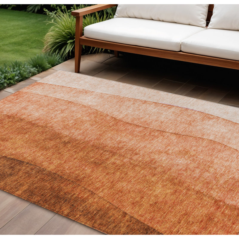 Tapis extérieur lavable 10 pi x 14 pi orange et cuivre ombré