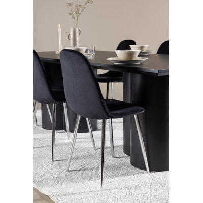 Darious 6 - Person Dining Set