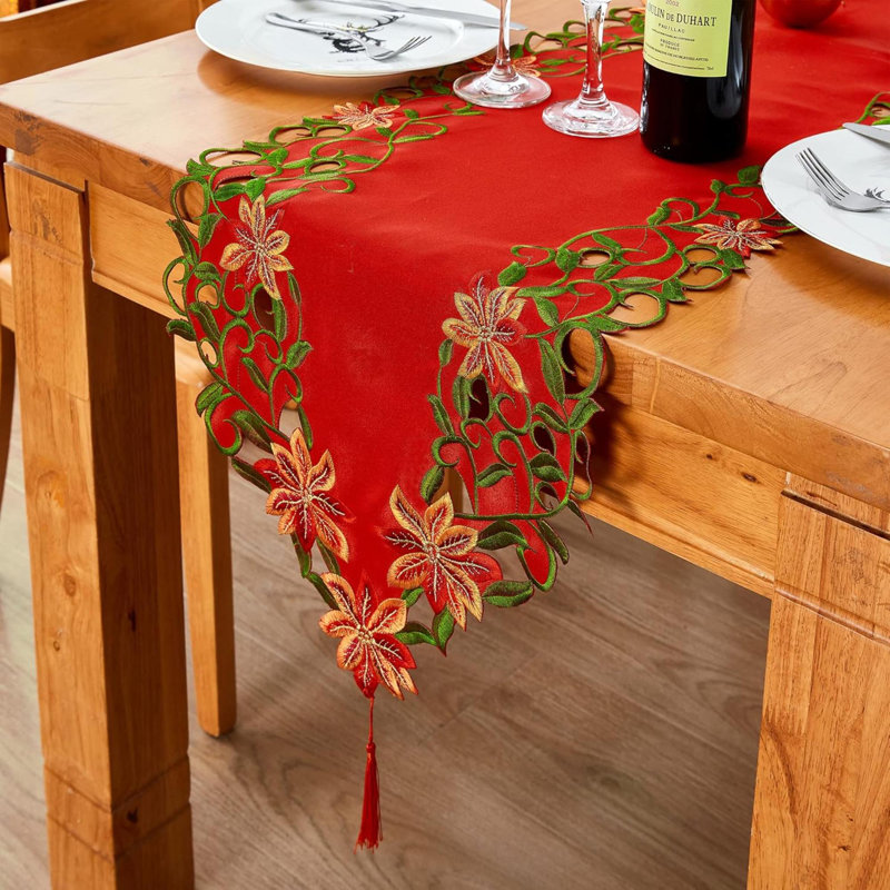 Chemin de table de Noël brodé à découpes et feuilles vertes, linge de table de fêtes pour décorations de Noël, 15 x 69 pouces