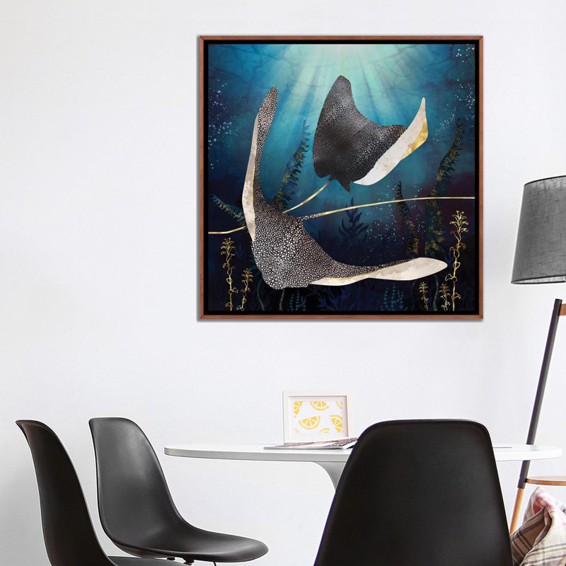 Stingray métallique - impression, H 37 po x l 37 po x P 1,5 po, Toile avec cadre en bois brun classique, Pas de tapis