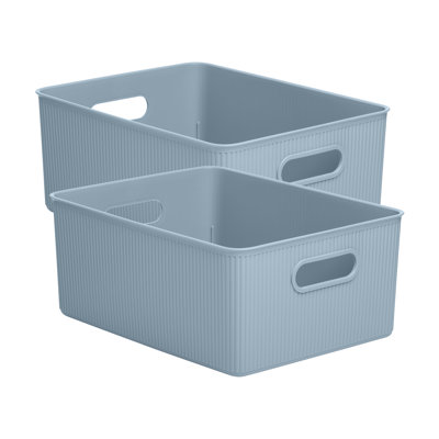 Ribbed Plastic Basket