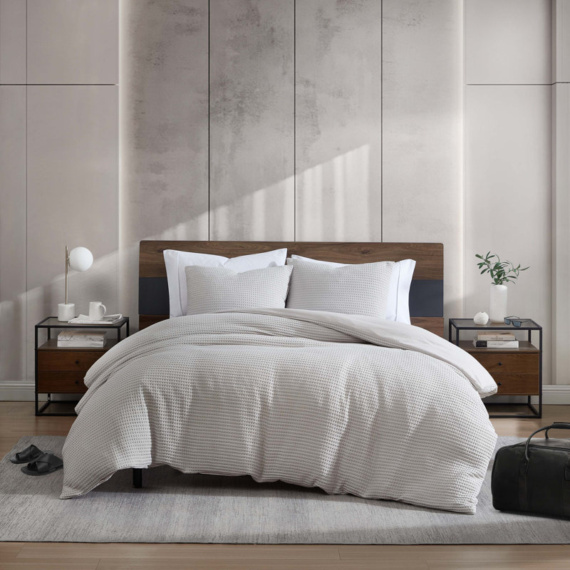 Kenneth Cole Solid Waffle Reversible Comforter Set, Gray, Queen Comforter + 2 Standard Shams