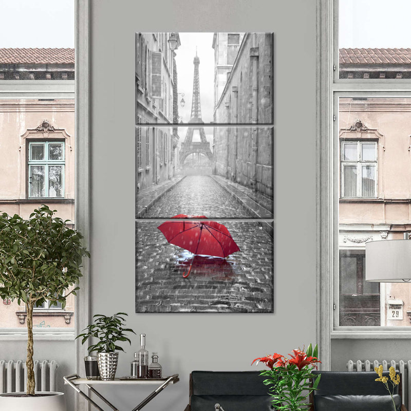 Ensemble de 3 parapluies rouges sur toile, H 32 po x l 15 po x P 1,25 po