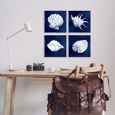"4", ensemble de 4 plaques murales traditionnelles par Paul Brent