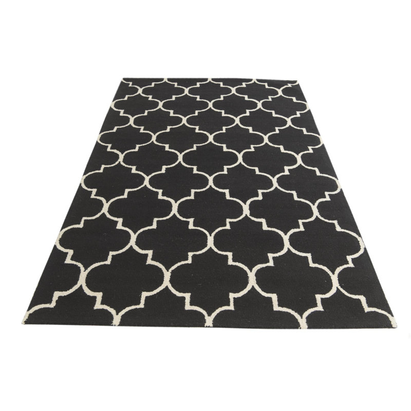 Navin Black Rug