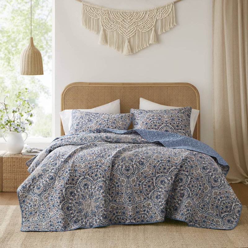 Courtepointe Valerie Boho, Motif floral bleu, Édredon pour très grand lit + 2 taies décorativ