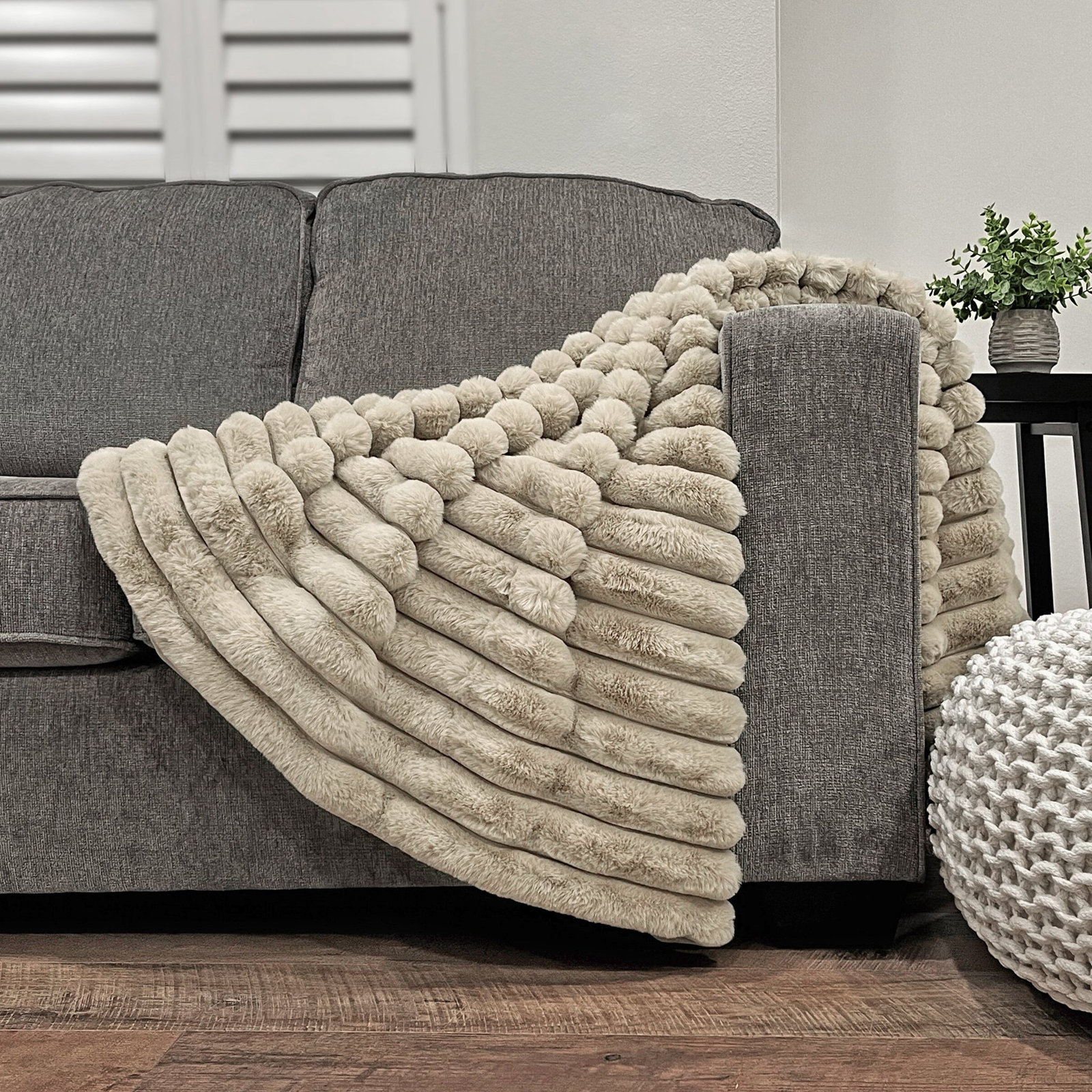 Mulliken Polyester Throw, Beige Gray