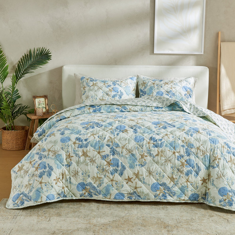 Full Blue Coral Microfiber Reversible Coastal Quilt Set