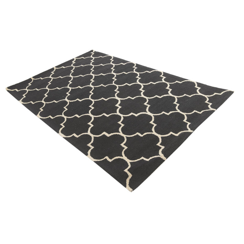 Tapis noir Myrick