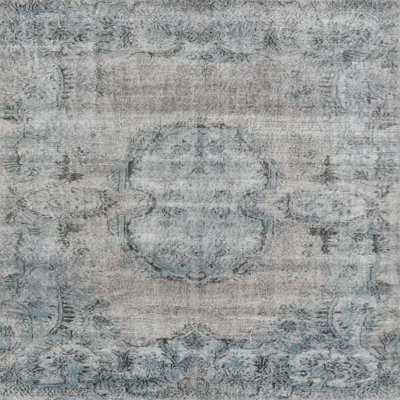 Iyed Oriental Indoor Rug