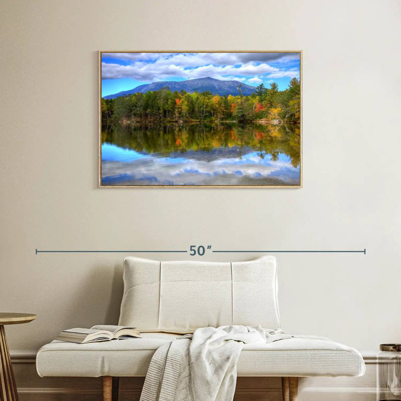 Paysage du mont Katahdin, Cadre flottant en bois naturel, 37 po x 25 po