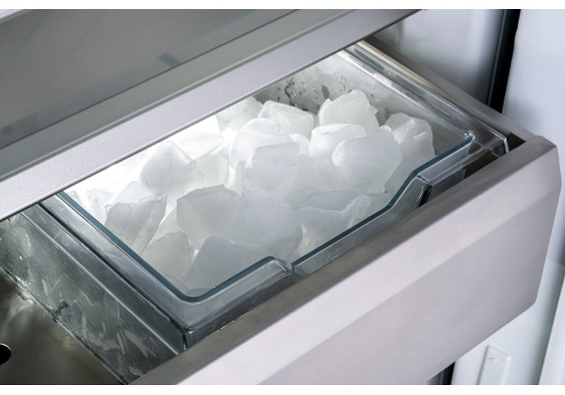 18" Built-in Freezer Column Panel Ready, Left
