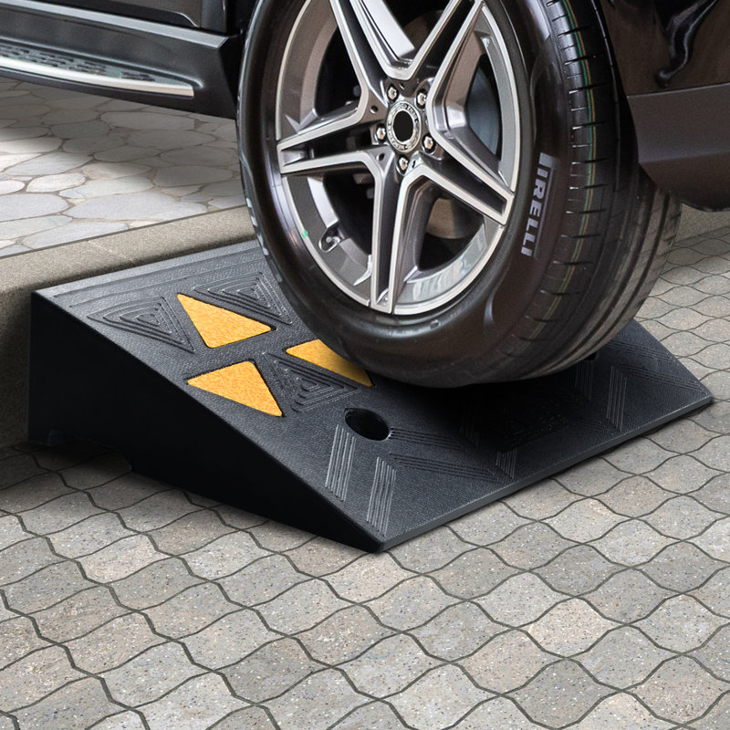 Rampe de seuil en caoutchouc Stellweilan Tessberg, H 4,25 po x l 19,7 po x P 11,8 po