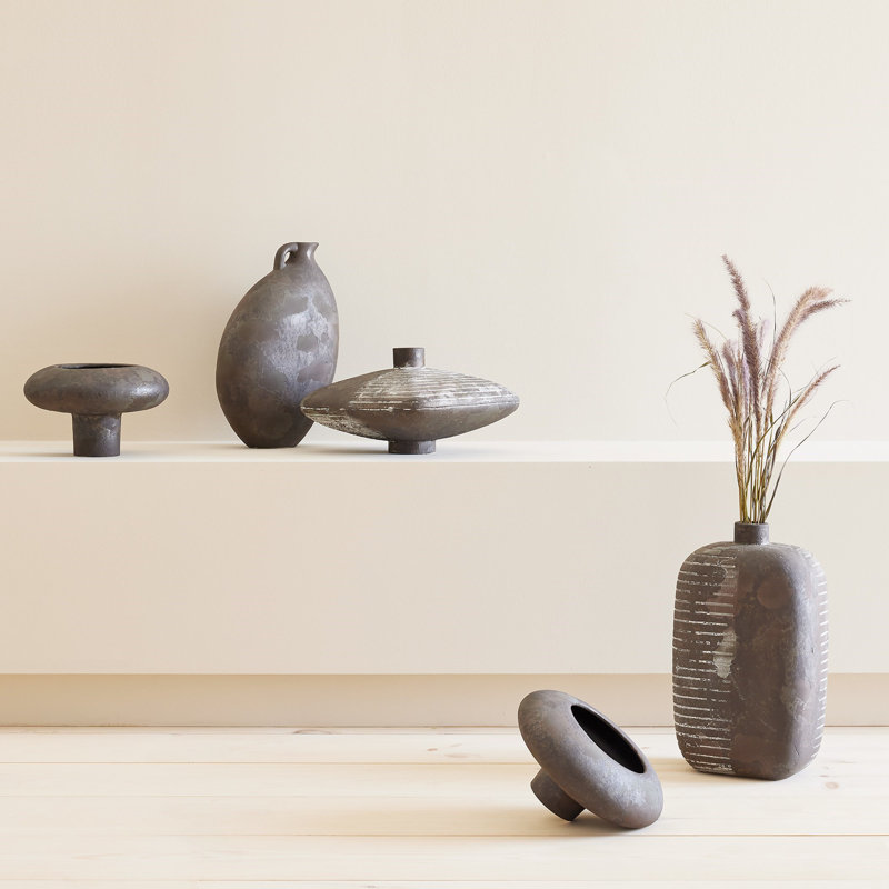 Diviners Vessel-Soot