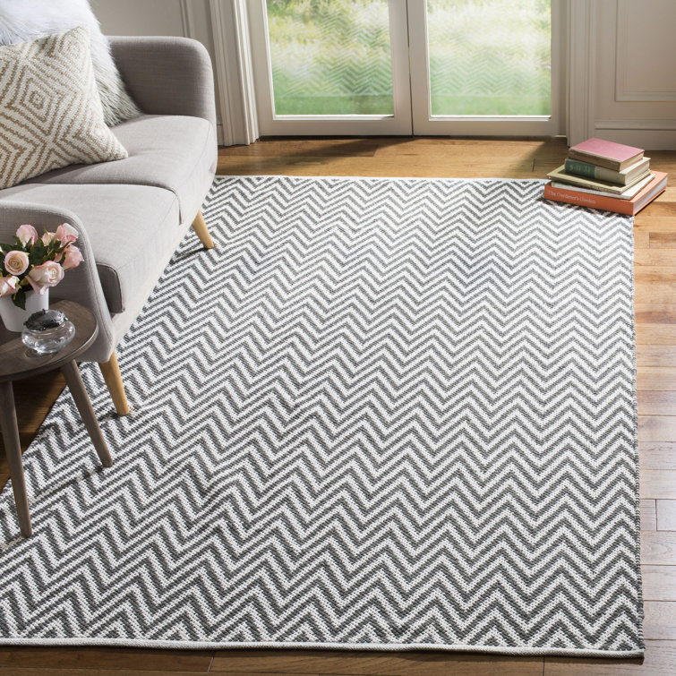 Alpo Hand Woven Cotton Chevron Rug
