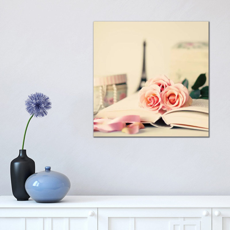 «French Decors» par Caroline Mint, impression sur toile tendue, H 12 po x l 12 po x P 0,75 po