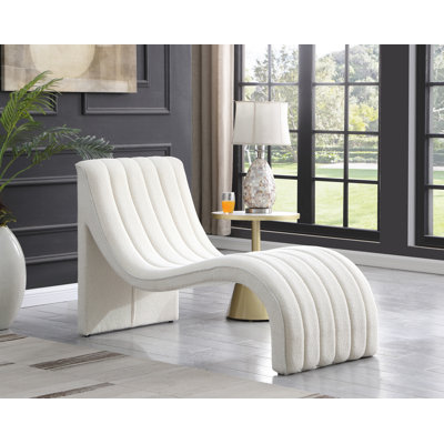Orian Upholstered Chaise Lounge