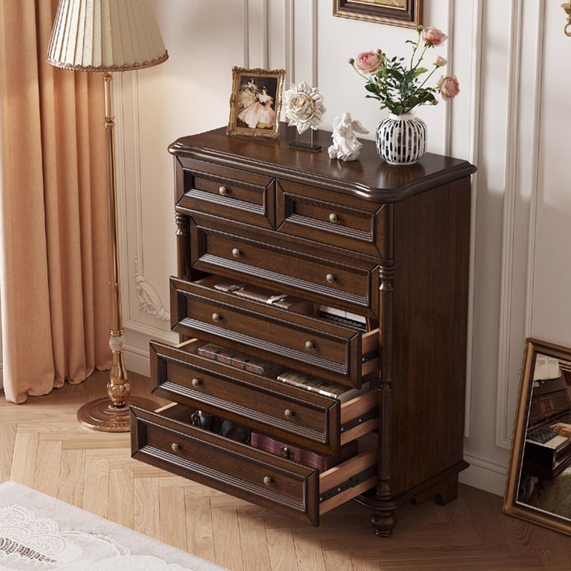 Armoire d'appoint en noyer massif