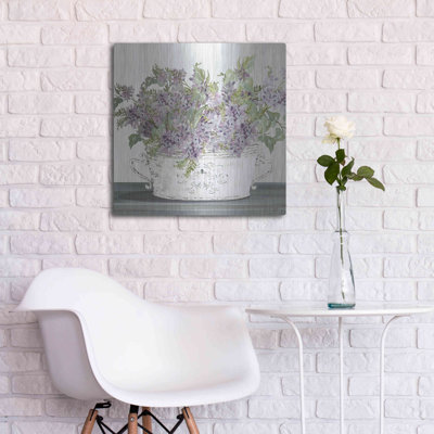 «Lilac Galvanized Pot» par Cindy Jacobs