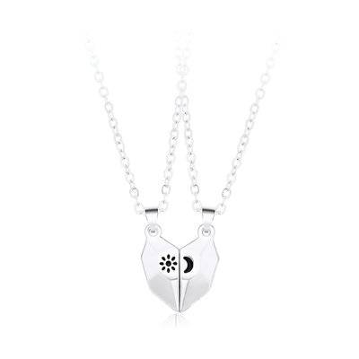 1 paire de chaînes de clavicule assorties à la paire de pendentifs magnétiques assortis