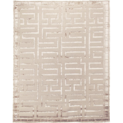 Metro Velvet Geometric Indoor Rug